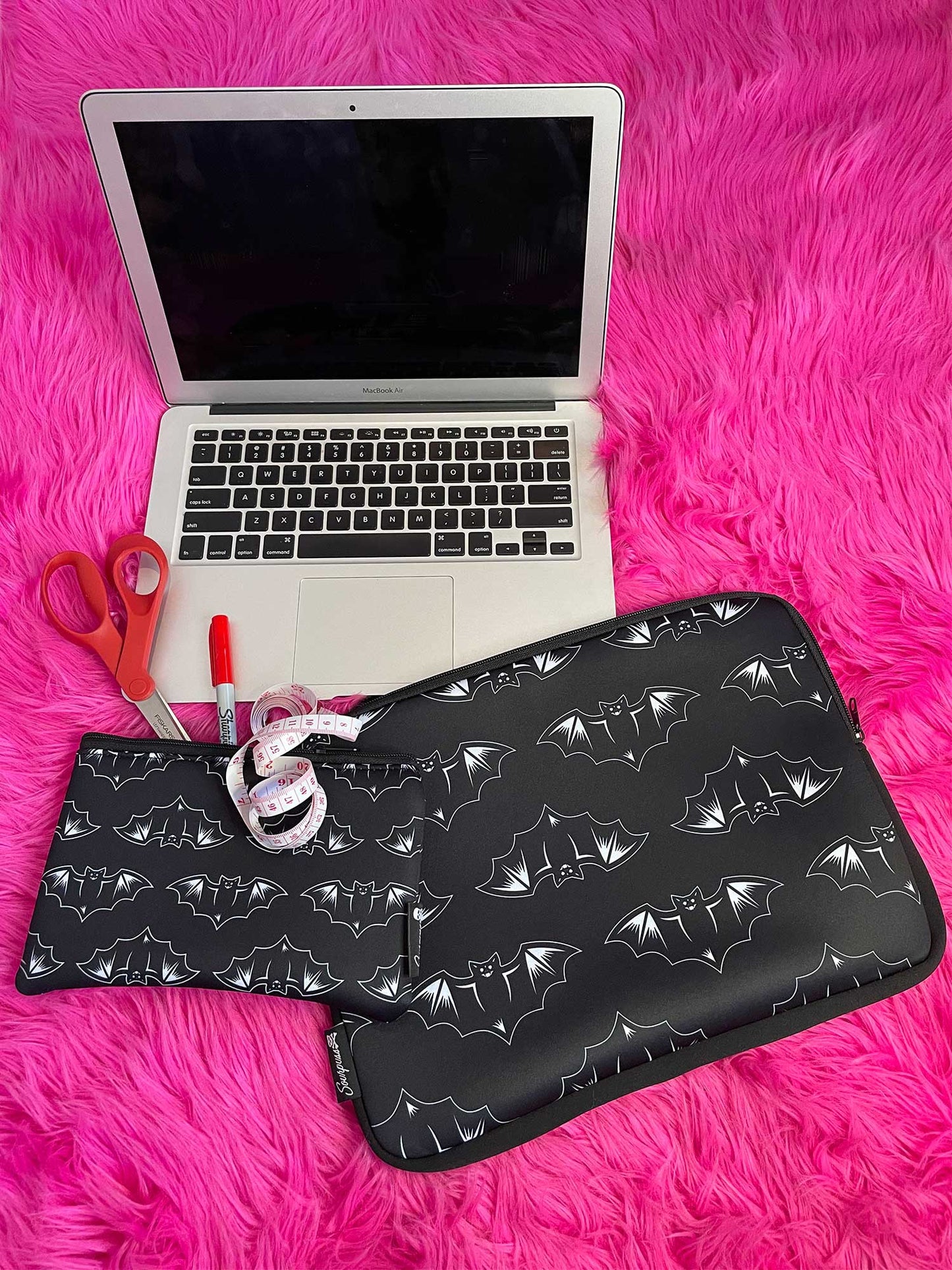 SOURPUSS NOKTURNAL BATS ZIP POUCH