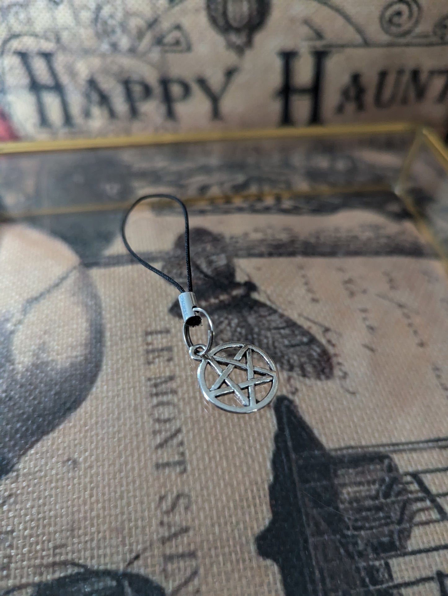 Pentagram zipper pull